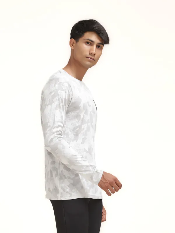 White_Polyester_Western_Wear_Full_Sleeve_Printed_Round_Neck_T_Shirt_For_Men