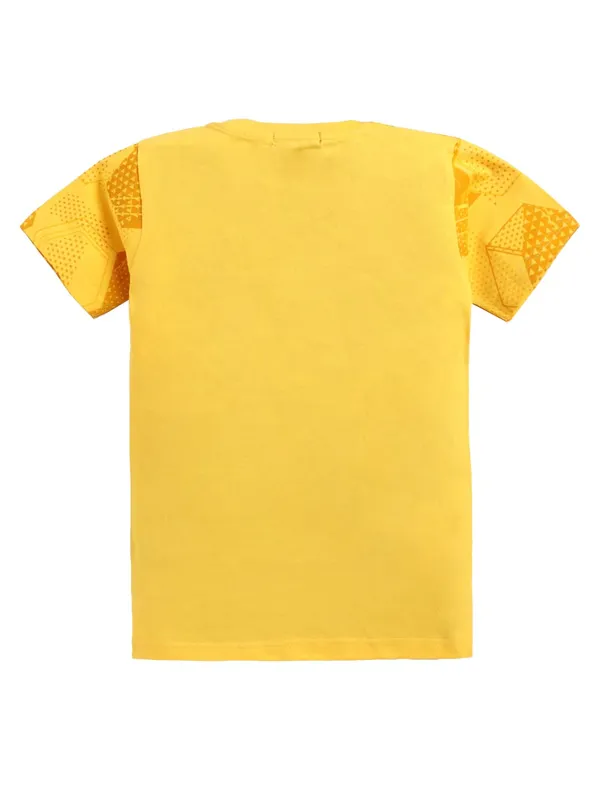 Yellow_And_Black_Cotton_T-Shirt_Track_Pant_Joggers_Set_For_Boys
