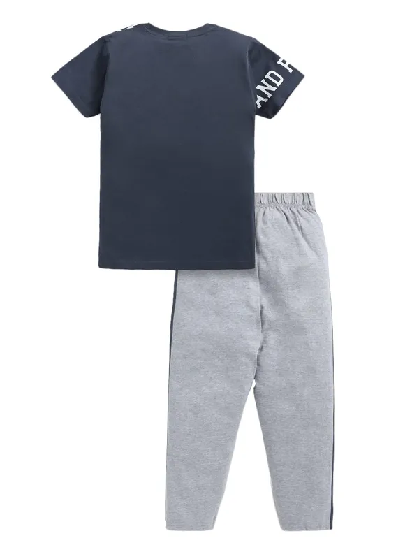 Grey_Cotton_T-Shirt_Track_Pant_Joggers_Set_For_Boys