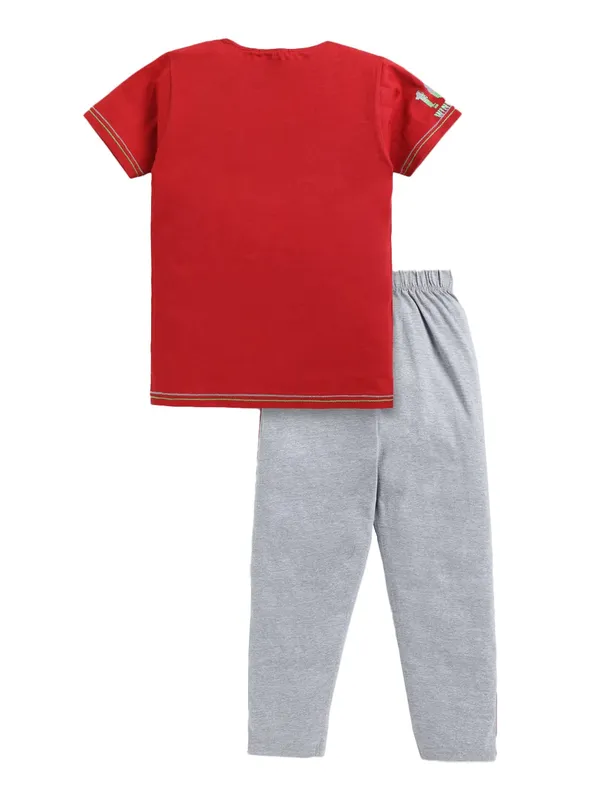 Multicolor_Cotton_T-Shirt_Joggers_Combo_Set_For_Boys_Pack_Of_2