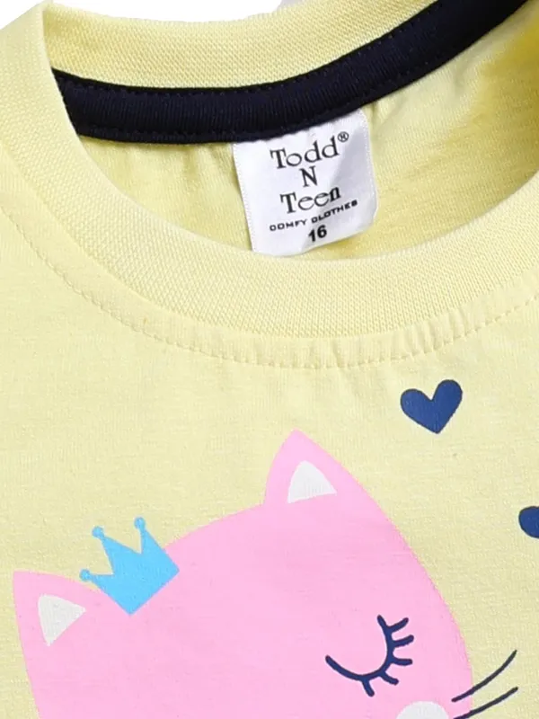 Yellow_Cotton_T-Shirt_Shorts_Set_For_Girls