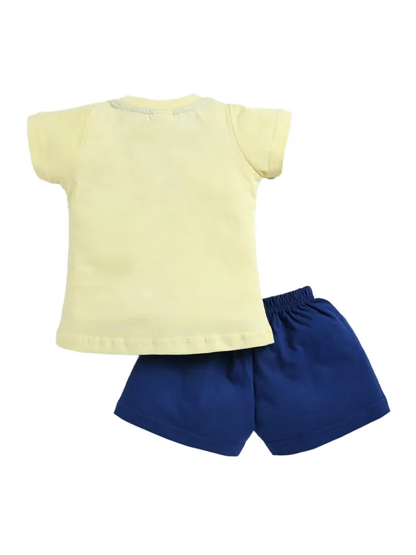 Yellow_Cotton_T-Shirt_Shorts_Set_For_Girls
