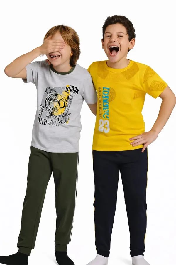 Multicolor_Cotton_T-Shirt_Joggers_Combo_Set_For_Boys_Pack_Of_2