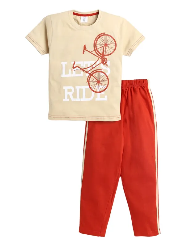 Multicolor_Cotton_T-Shirt_Joggers_Combo_Set_For_Boys_Pack_Of_2