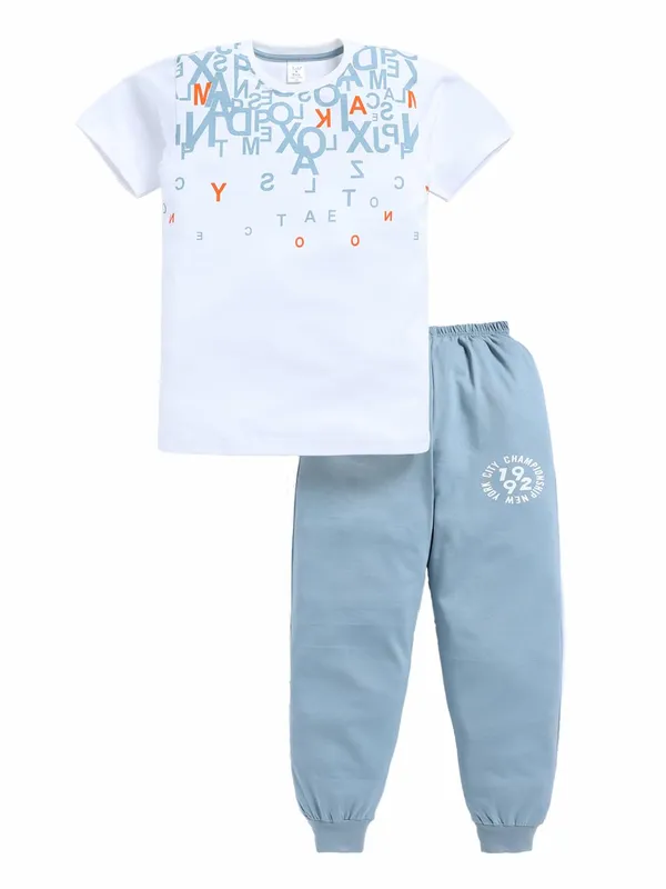 Multicolor_Cotton_T-Shirt_Joggers_Combo_Set_For_Boys_Pack_Of_2