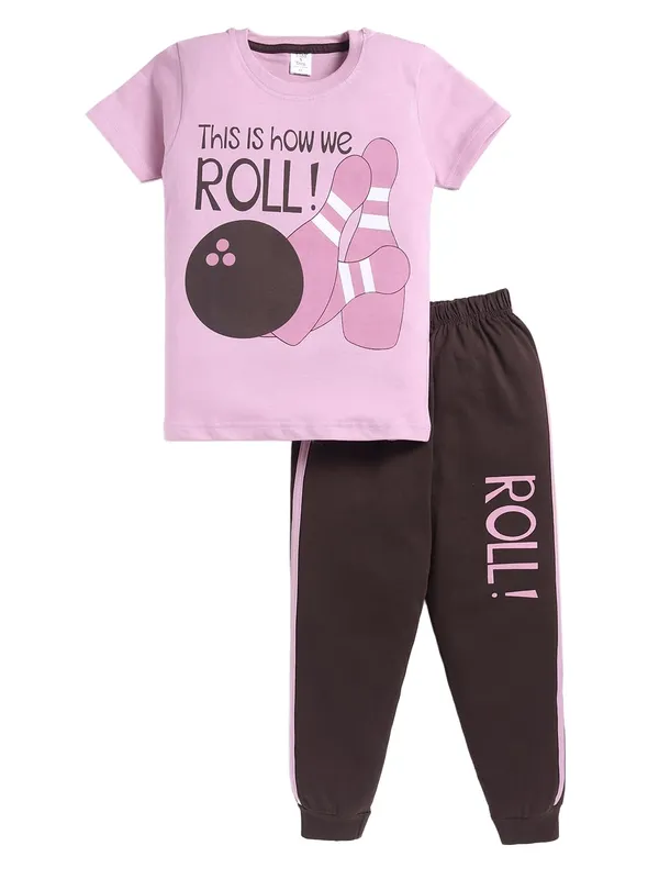 Multicolor_Cotton_T-Shirt_Joggers_Combo_Set_For_Boys_Pack_Of_2