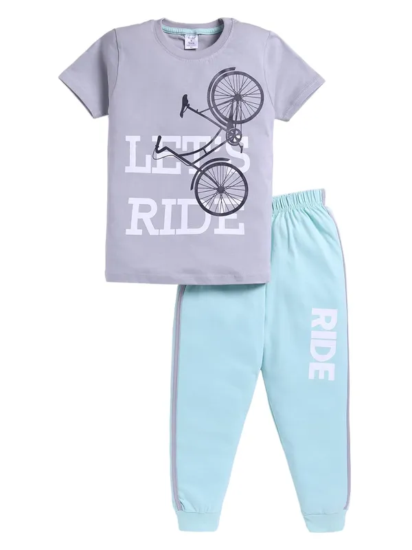 Multicolor_Cotton_T-Shirt_Joggers_Combo_Set_For_Boys_Pack_Of_2