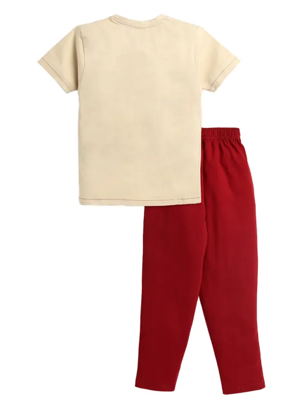 Multicolor_Cotton_T-Shirt_Joggers_Combo_Set_For_Boys_Pack_Of_2