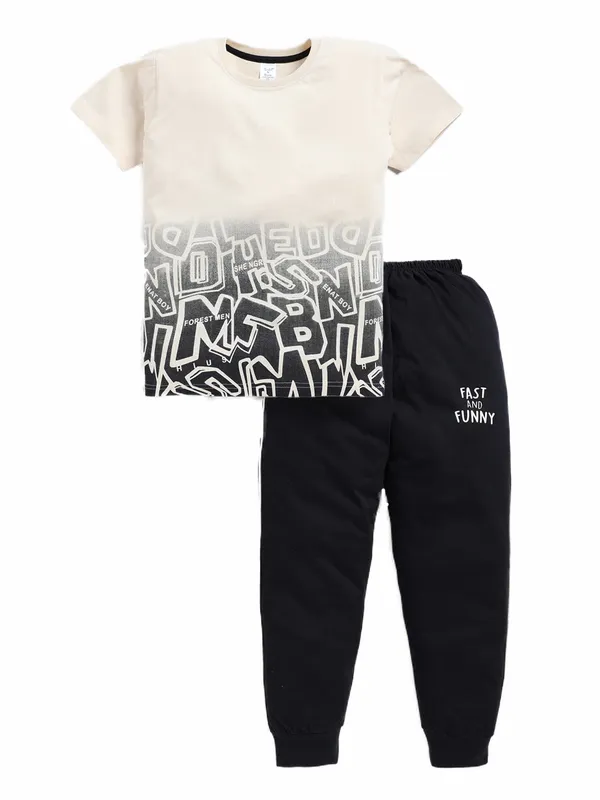 Multicolor_Cotton_T-Shirt_Joggers_Combo_Set_For_Boys_Pack_Of_2