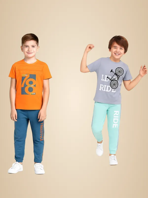 Multicolor_Cotton_T-Shirt_Joggers_Combo_Set_For_Boys_Pack_Of_2