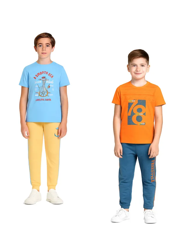 Multicolor_Cotton_T-Shirt_Joggers_Combo_Set_For_Boys_Pack_Of_2