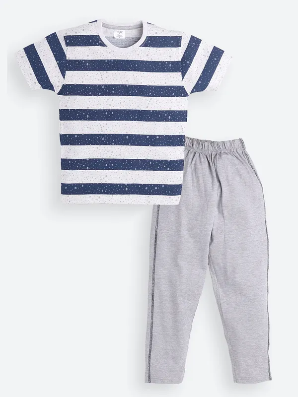 Grey_And_Navy_Cotton_T-Shirt_Track_Pant_Joggers_Set_For_Boys