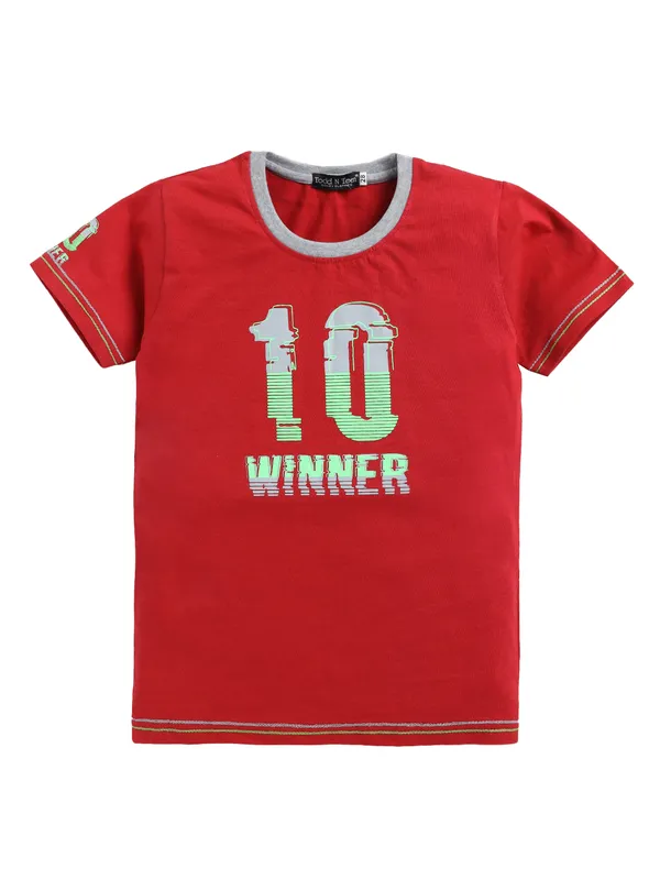 Red_Cotton_T-Shirt_Track_Pant_Joggers_Set_For_Boys
