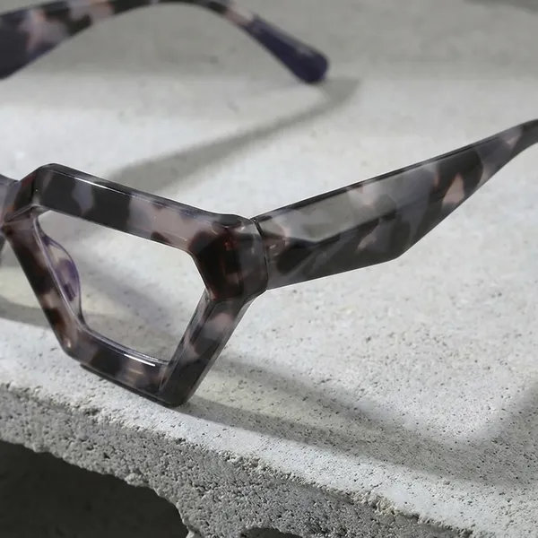Blue_Print_Leopard_Print_Geometric_Cat_Eye_Sunglasses
