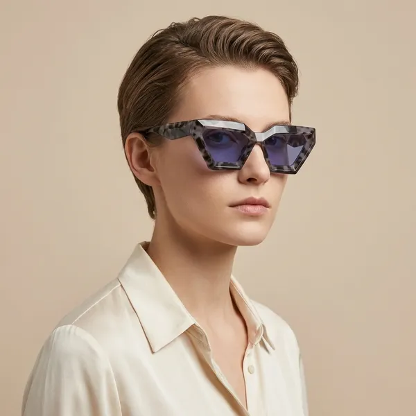 Blue_Print_Leopard_Print_Geometric_Cat_Eye_Sunglasses