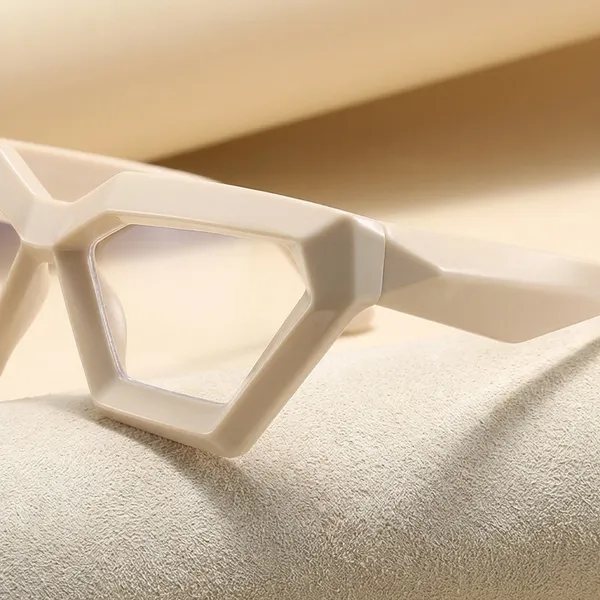 Beige_Beige_Geometric_Cat_Eye_Sunglasses_Frame
