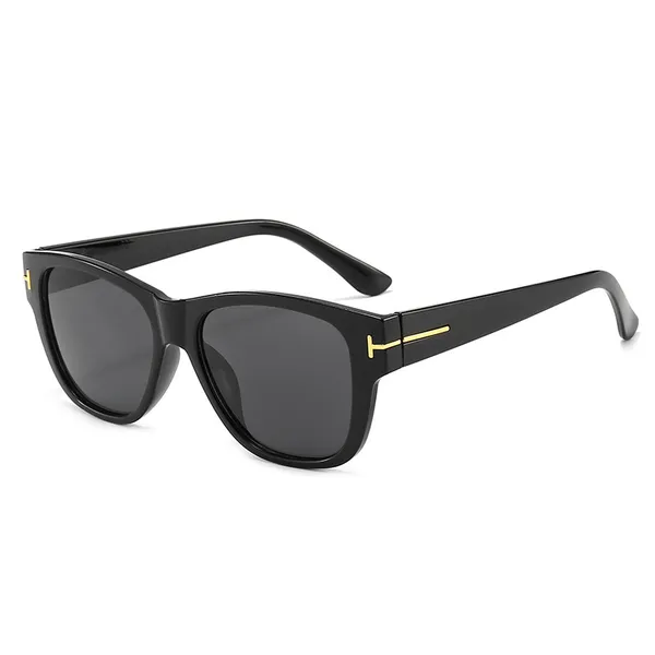 Black_Classic_Wayfarer_Sunglasses_With_T_Bar_Accent