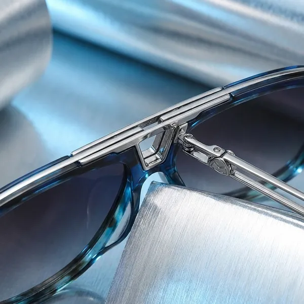 Blue_Stylish_Gradient_Blue_Aviator_Sunglasses_With_Silver_Metal_Frame