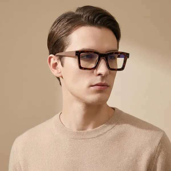 Brown_And_Beige_Retro_Square_Frame_Fashion_Eyeglasses_Tortoiseshell_Pattern_With_Temples