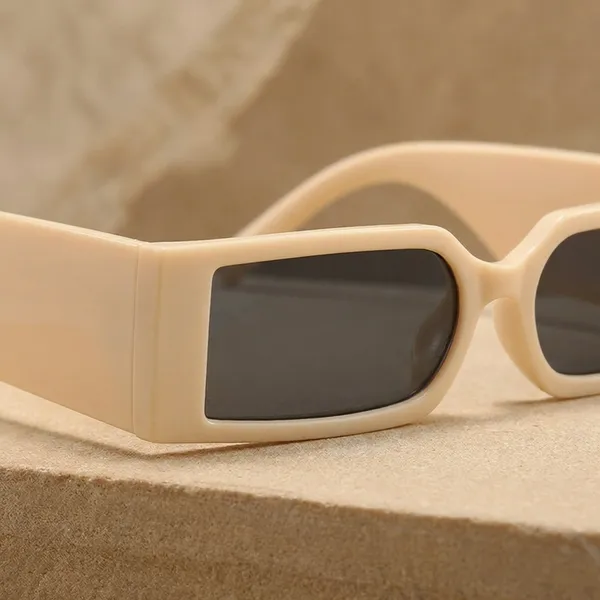 Beige_Retro_Rectangle_Sunglasses_Beige_Frame_With_Dark_Lenses