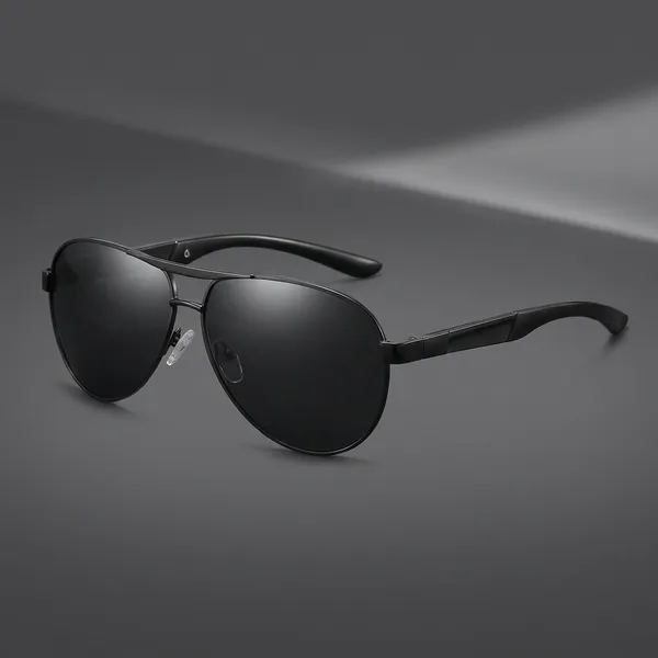 Black_Polarized_Aviator_Sunglasses_For_Men_Frame_With_Dark_Lenses