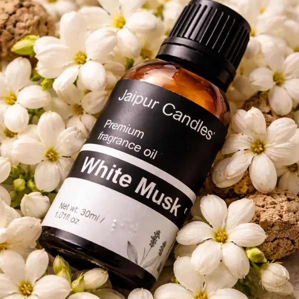 White_musk_and_Vanilla_Fragrance_Oil_for_Candles_and_Diffusers