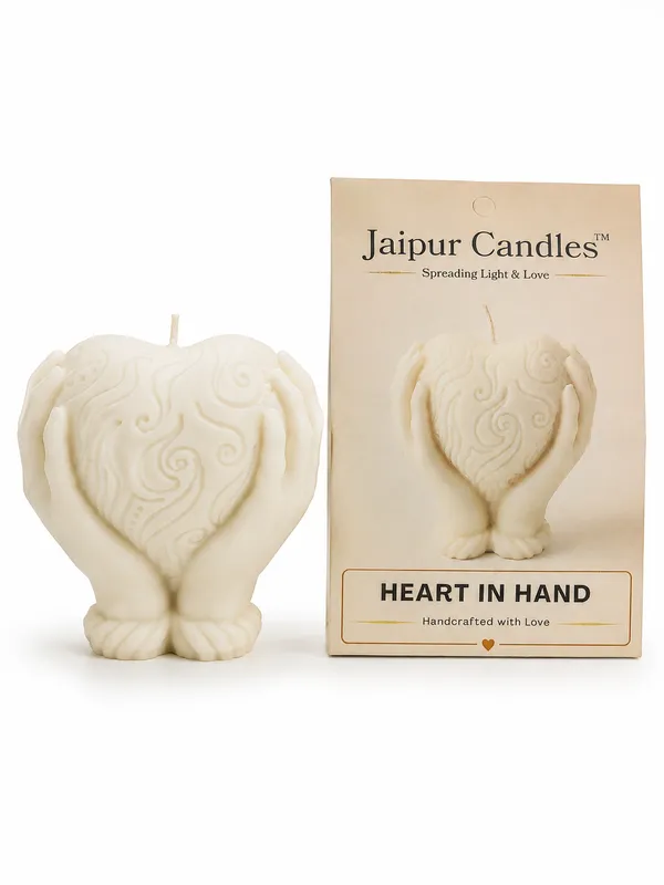 Heart_in_Hand_Scented_Decorative_Candle