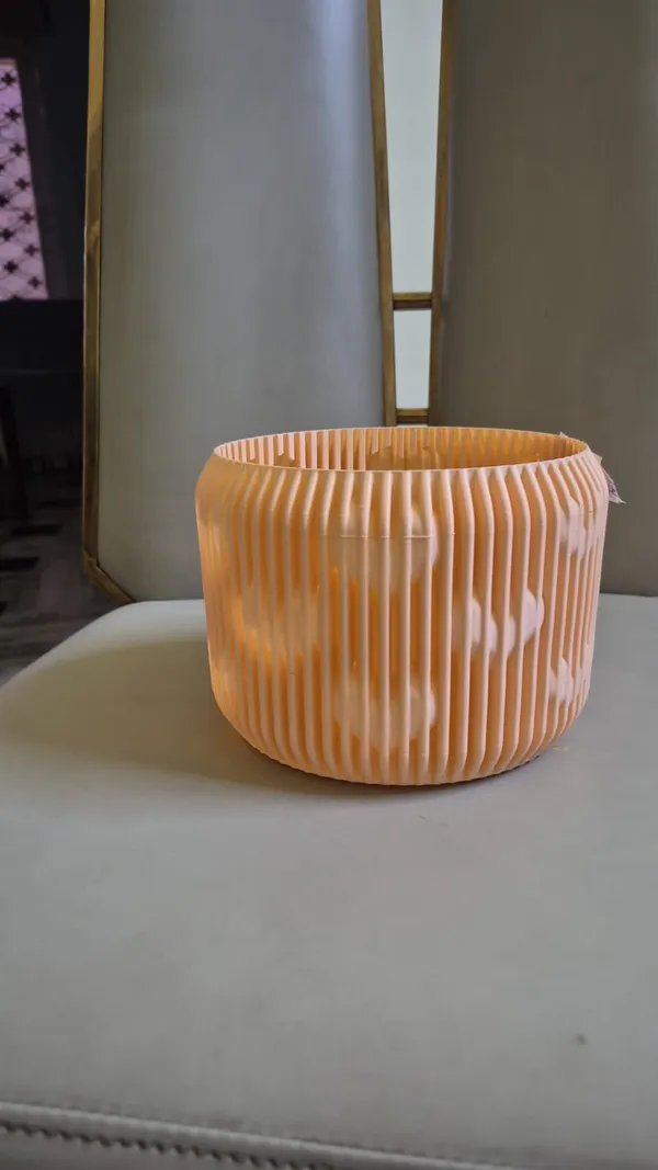 Heart_Planter_-_Peach_Ribbed_Design