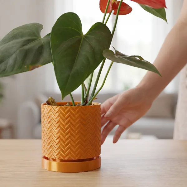 Golden_Chevron_Pattern_Planter_With_Drainage_Tray