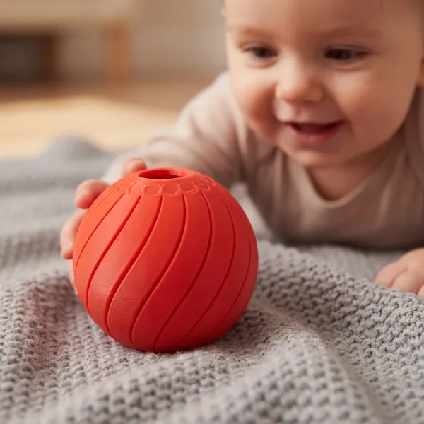 Segmented_Foam_Ball_-_Red_Puzzle_Ball_Toy
