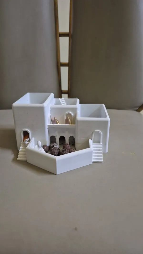 3D_Roman_Terrace_Garden_With_Miniatures