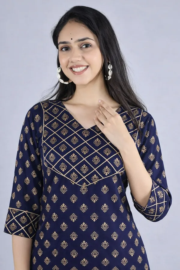 Women_Navy_Blue_Printed_Kurta_with_Palazzo_Set