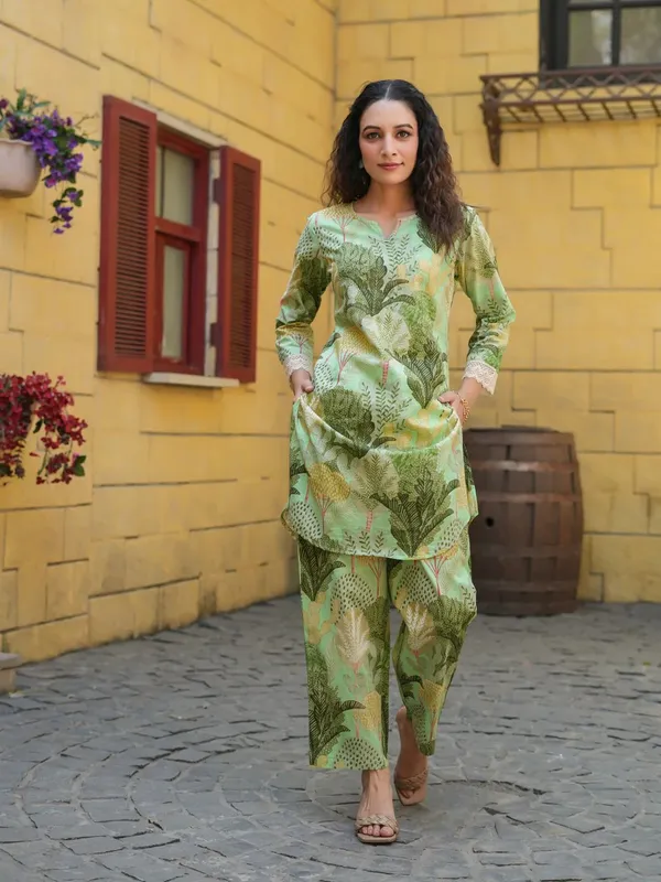 Green_Fern_Floral_Cotton_Blend_Co-ord_Set_For_Women