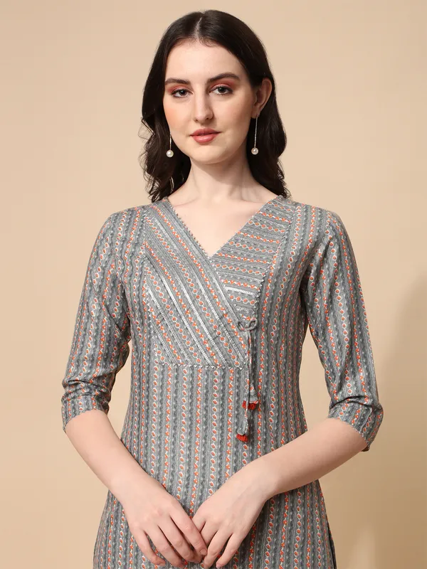 Grey_base_With_Orange_Dots_Kurti_Top_For_Women