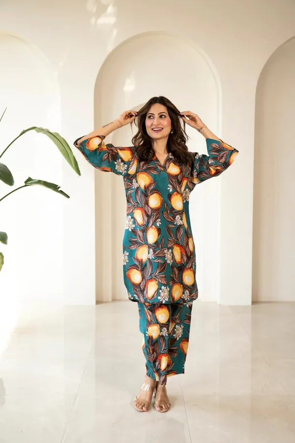 Teal-Green_&_Cyprus-Orange_floral_Cotton_Blend_Co-ord_Set_For_Women