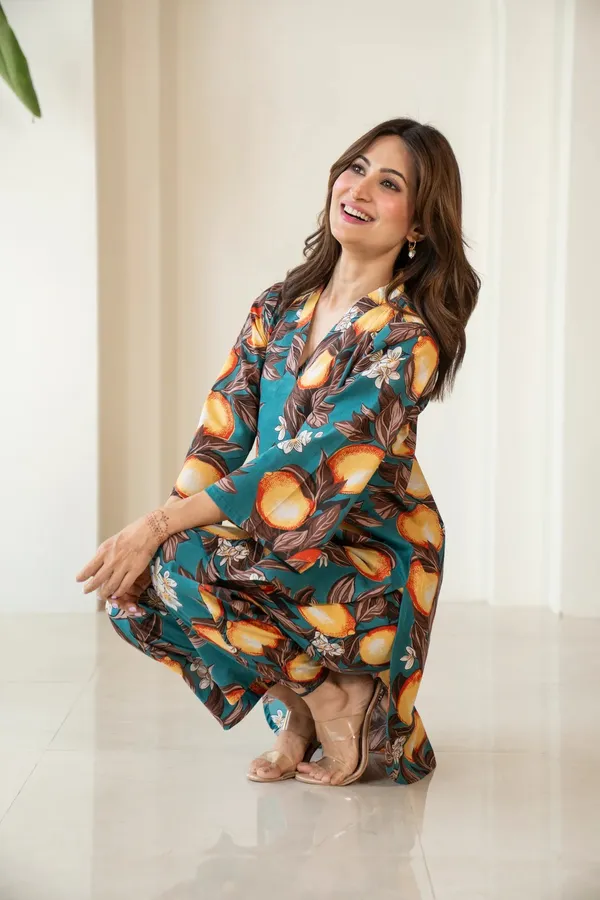 Teal-Green_&_Cyprus-Orange_floral_Cotton_Blend_Co-ord_Set_For_Women