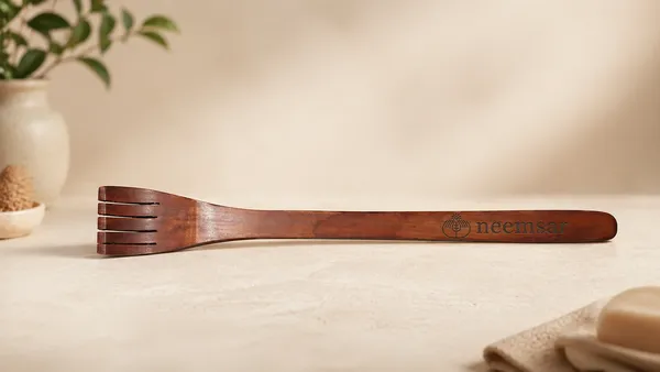 Neemsar_Wooden_Back_Scratcher_(Itching_Stick)_|_Long_Handle_Back_Scratcher_|_Natural_Wood_|_Lightweight_&_Durable_|_Personal_Care_Tool