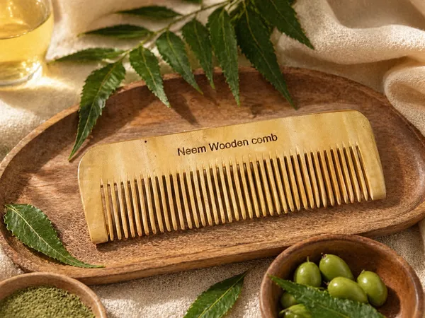Neemsar_Neem_Wooden_Comb_–_Natural_Wooden_Hair_Comb_for_Daily_Grooming