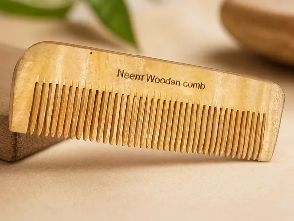 Neemsar_Neem_Wooden_Comb_–_Natural_Wooden_Hair_Comb_for_Daily_Grooming