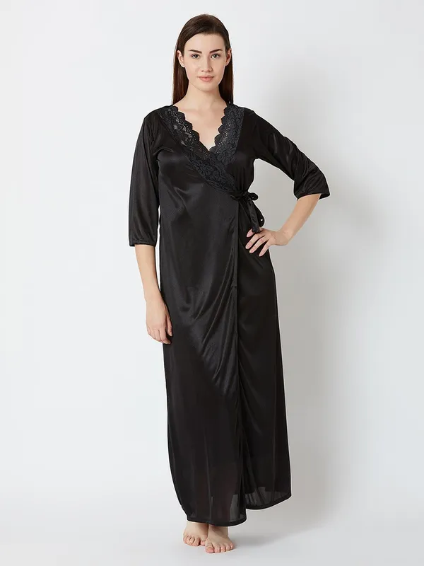 Women's_Black_Satin_Nighty_with_Lace_&_Robe_Elegant_Long_Nightwear_Set,_Soft_Sleepwear