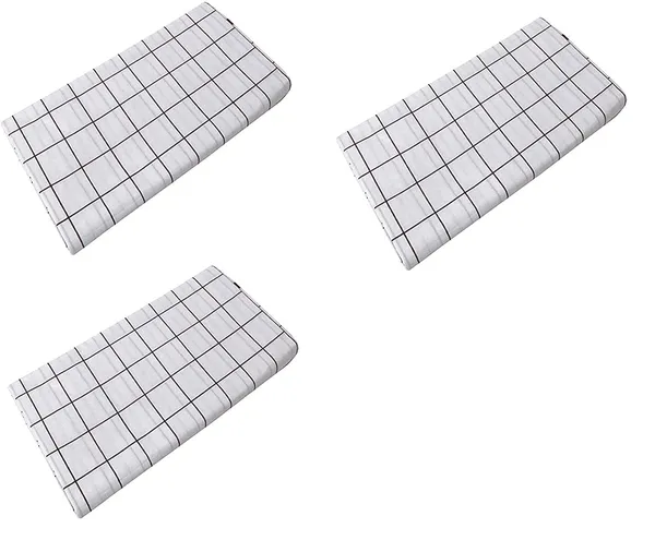 Men's_White_Checked_Lungi_(Printed_Lungi_|_White_Checks_|_Pack_of_3_|_Free_Size_-_2Mtrs)