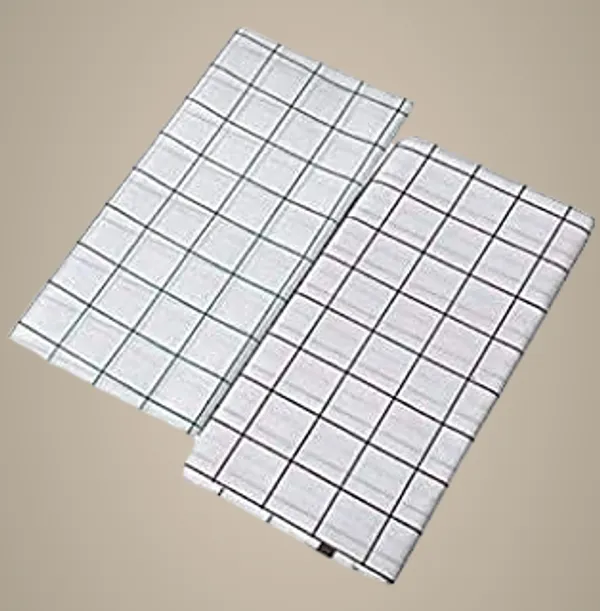 Men's_White_Checked_Lungi_(Printed_Lungi_|_White_Checks_|_Pack_of_2|_Free_Size_-_2Mtrs)
