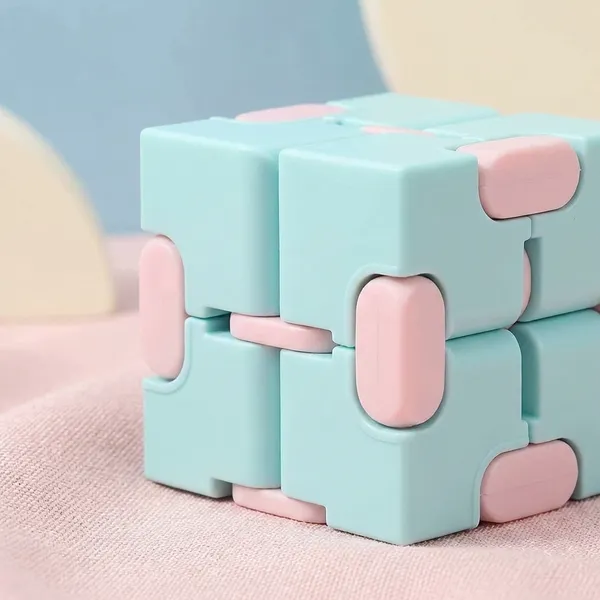 Infinity_Cube_Fidget_Toy