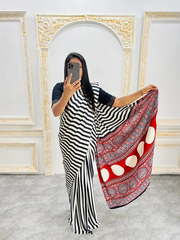Black_And_White_Striped_Ethnic_Abaya_With_Red_Paisley_Border