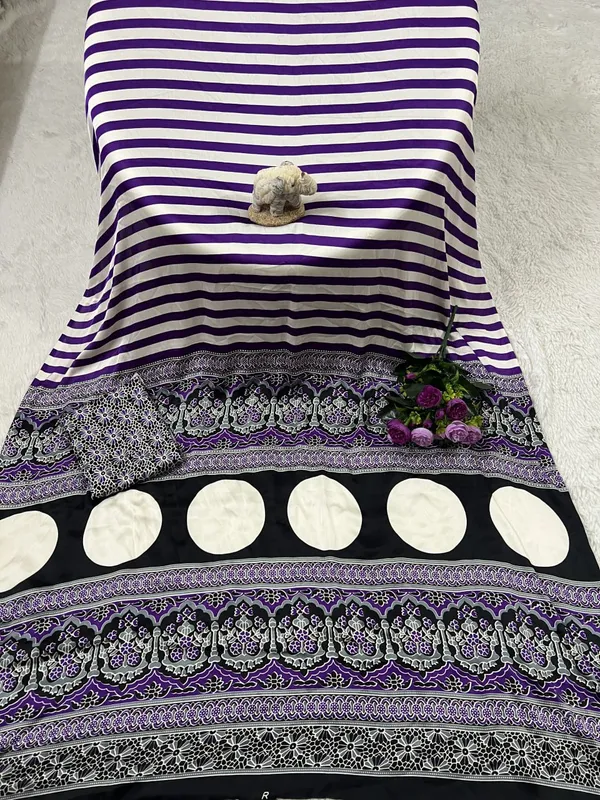 Purple_And_White_Striped_Ethnic_Printed_Fabric_Saree