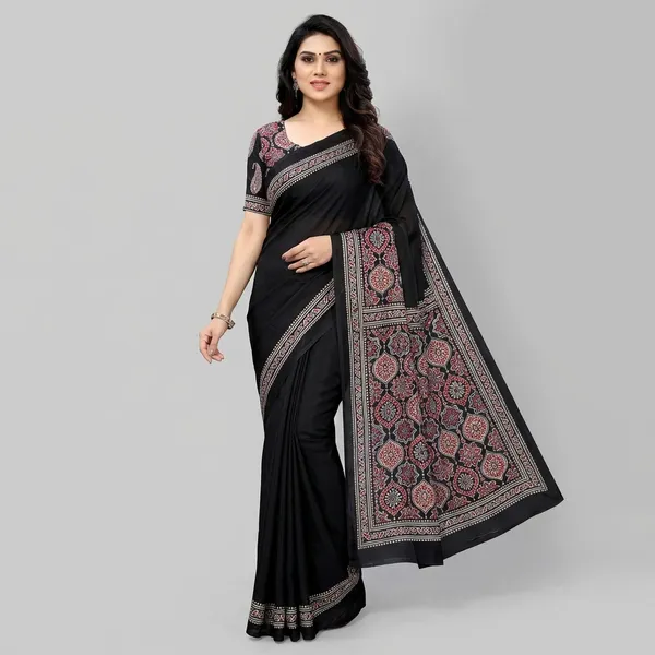 Black_Ethnic_Embroidered_Suit_Set_For_Women
