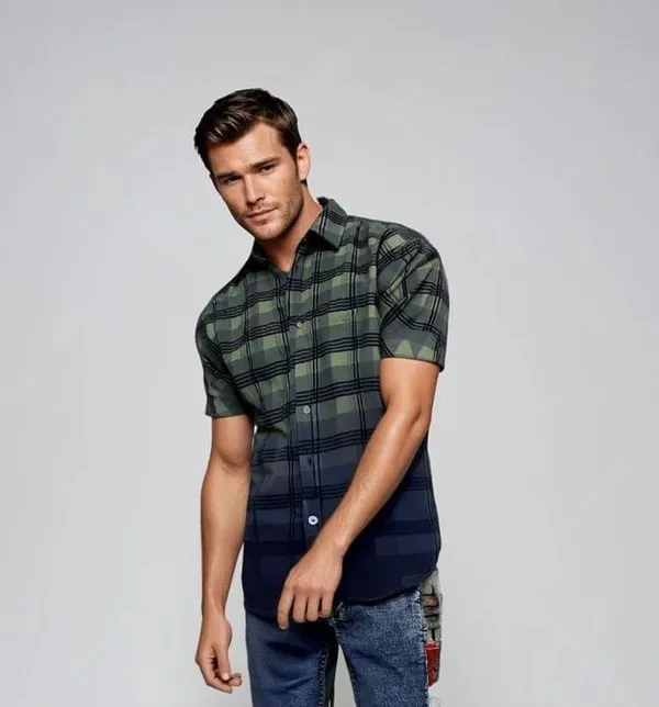 Men_S_Gradient_Checked_Short_Sleeve_Shirt_Men_S_Checked_Short_Sleeve_Shirt