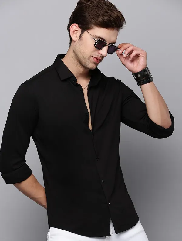 Green_And_Black_Cotton_Blend_Shirt_For_Men_Pack_Of_2
