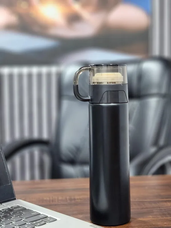 Insulated_Stainless_Steel_Water_Bottle_With_Handle_500Ml