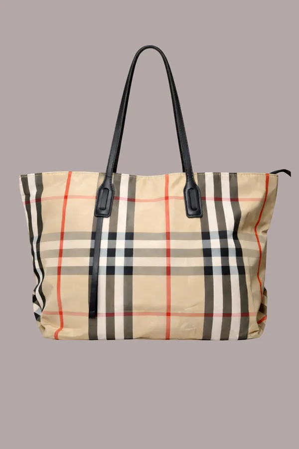 Women’s_Large_Check_Printed_Tote_Bag_|_Spacious_Travel_Shopping_Tote_with_Zipper_Closure_|_Lightweight_Multipurpose_Shoulder_Bag_for_Office,_College,_Gym_&_Daily_Use